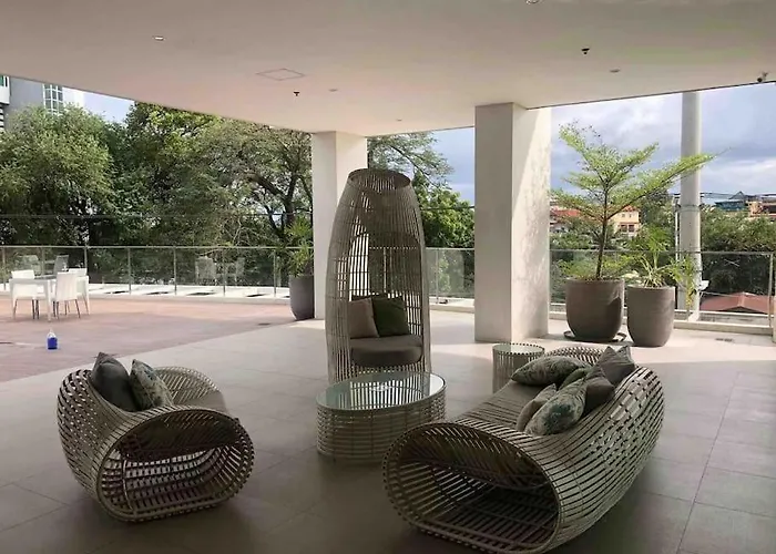 Sundance Residences, Your At The Heart Of The City!